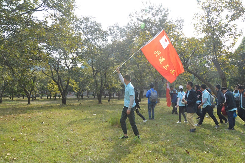 出發(fā)_副本.jpg 出發(fā)_副本.jpg