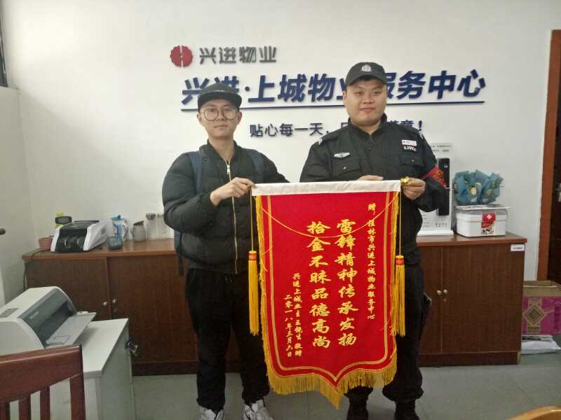 356673117169123272.jpg 356673117169123272.jpg